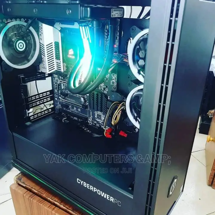 New Server 32GB Intel Core I7 HDD 2T