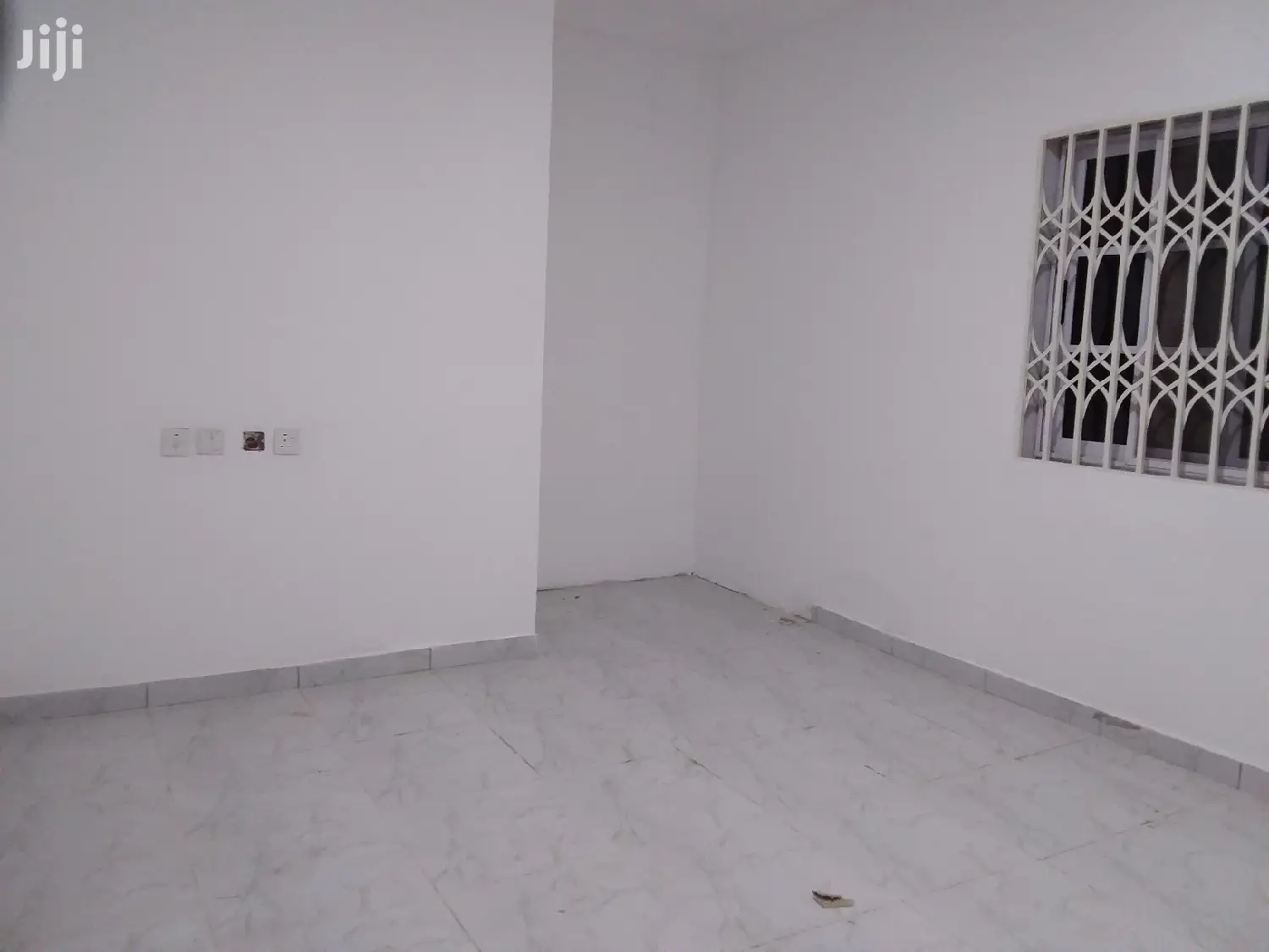 3bdrm House in Bronko Housing, Accra Metropolitan for sale