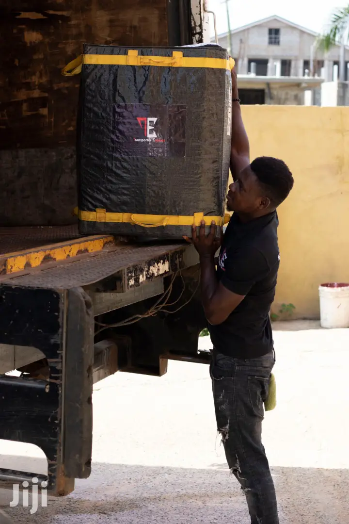 Movers /Relocating/Hire Trucks