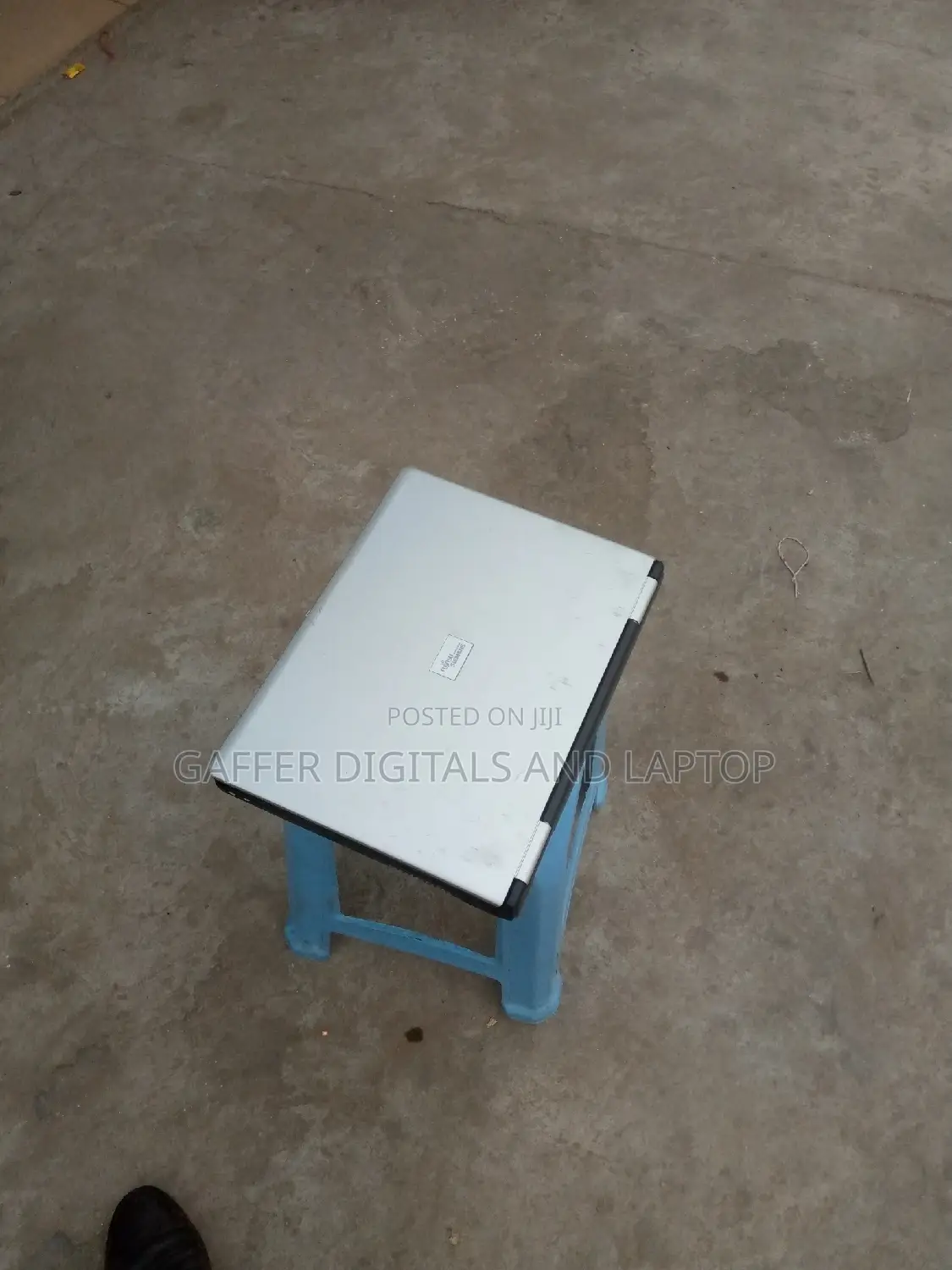 Laptop Fujitsu Amilo Pi3560 2GB Intel Core 2 Duo HDD 128GB