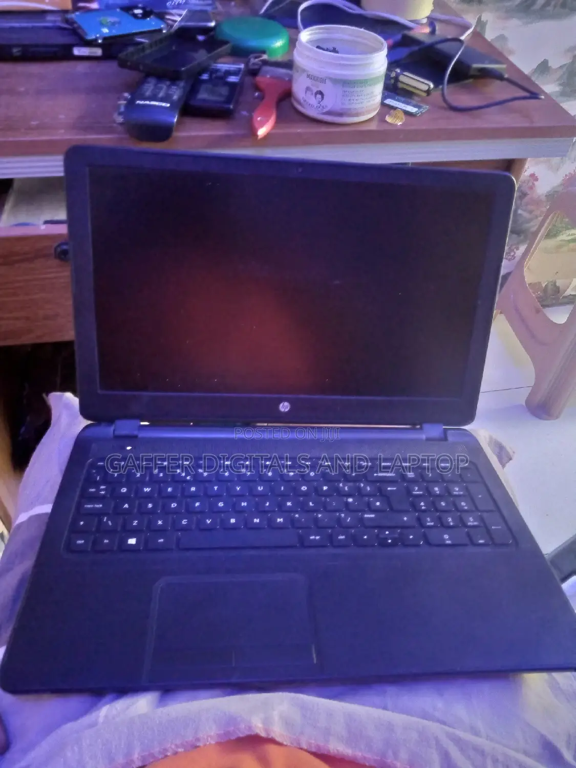Laptop HP 15-Ra003nia 8GB Intel Core I3 HDD 700GB