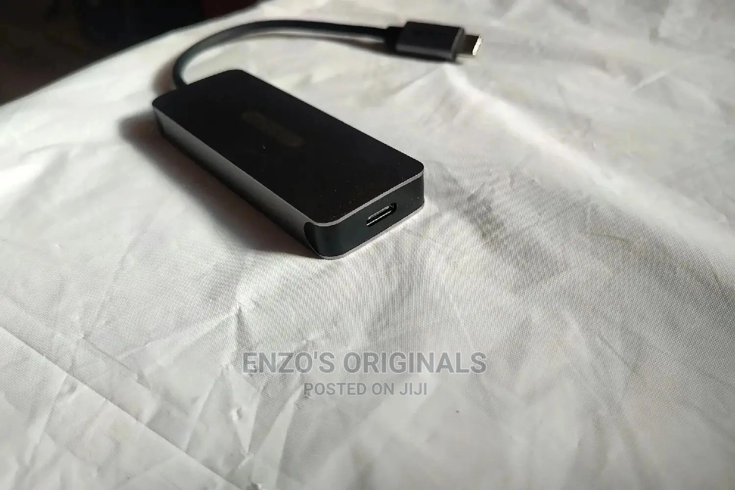 USB-C to 4 Port USB-C Expander or Hub Sitecom Branded.