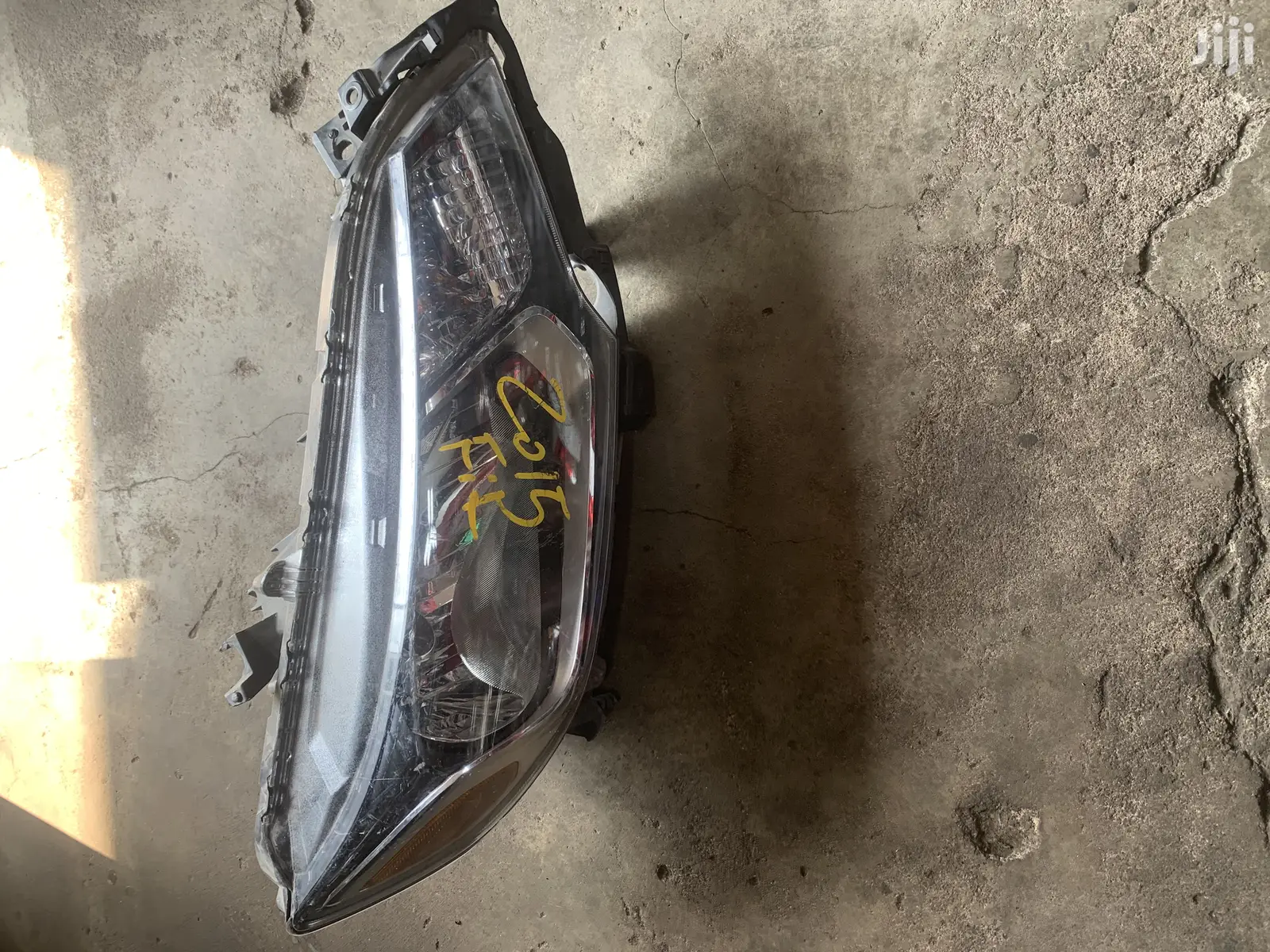 Honda Fit Head Light