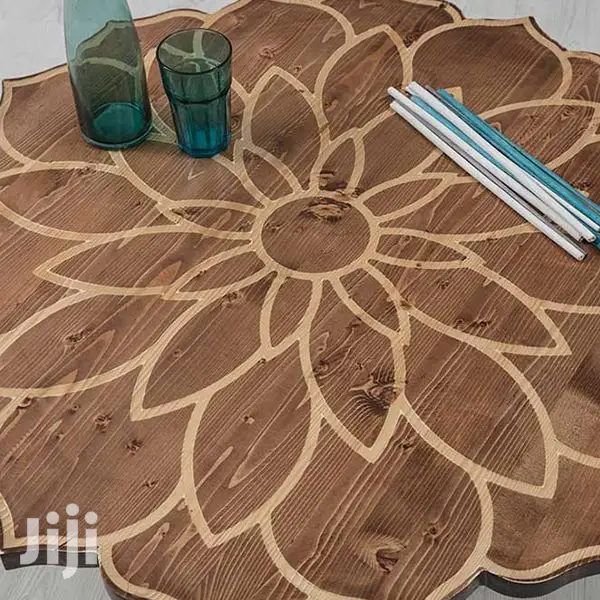 Coffee Table (With Metal Legs)