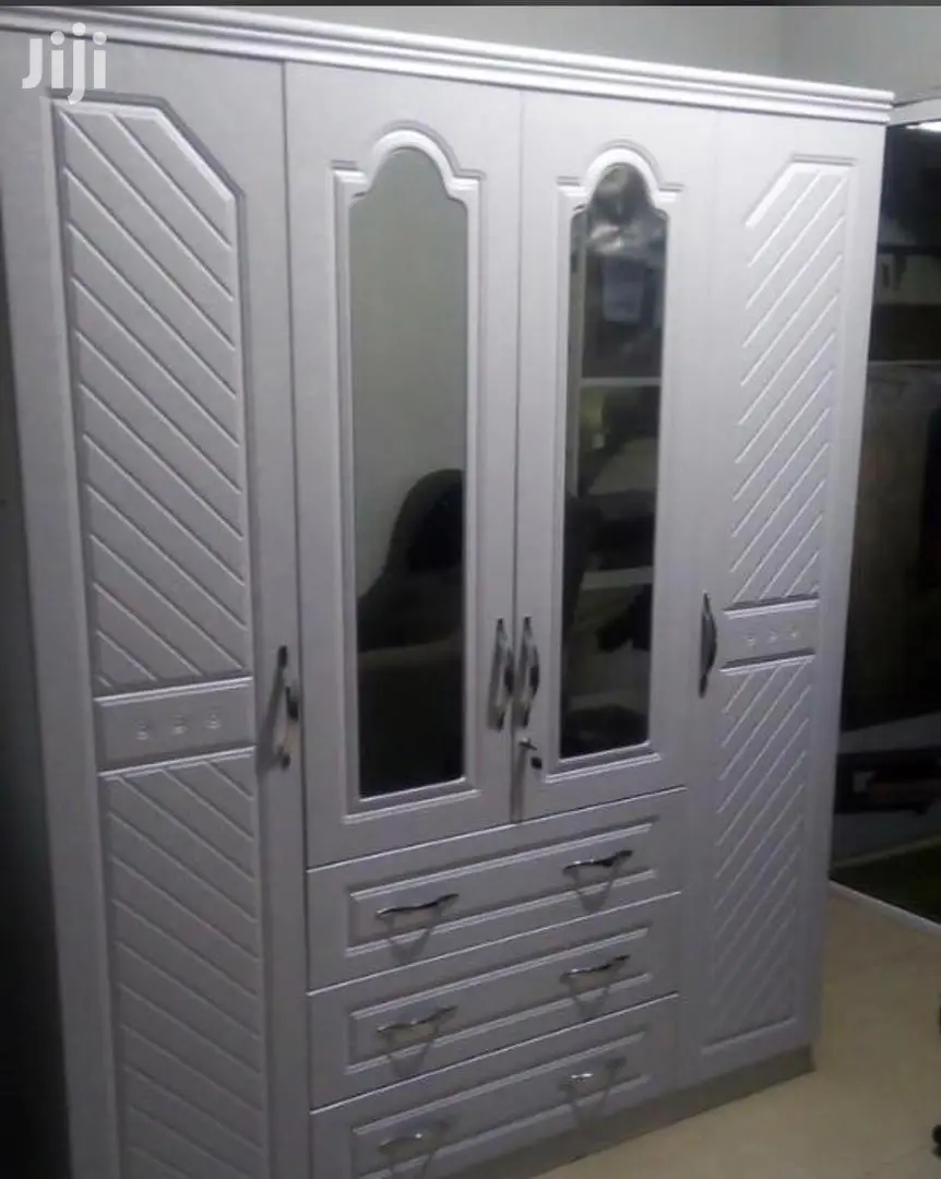 Great Family Wardrobe. Free Delivery