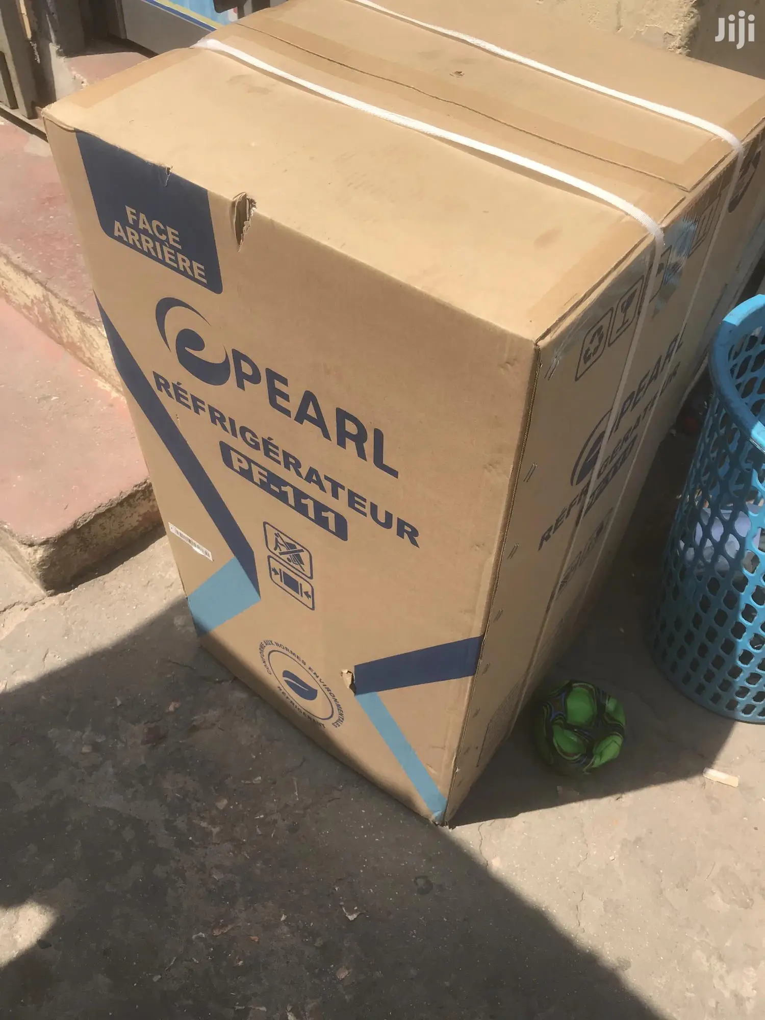 Quality Pearl 93L Table Top Refrigerator-pf-111