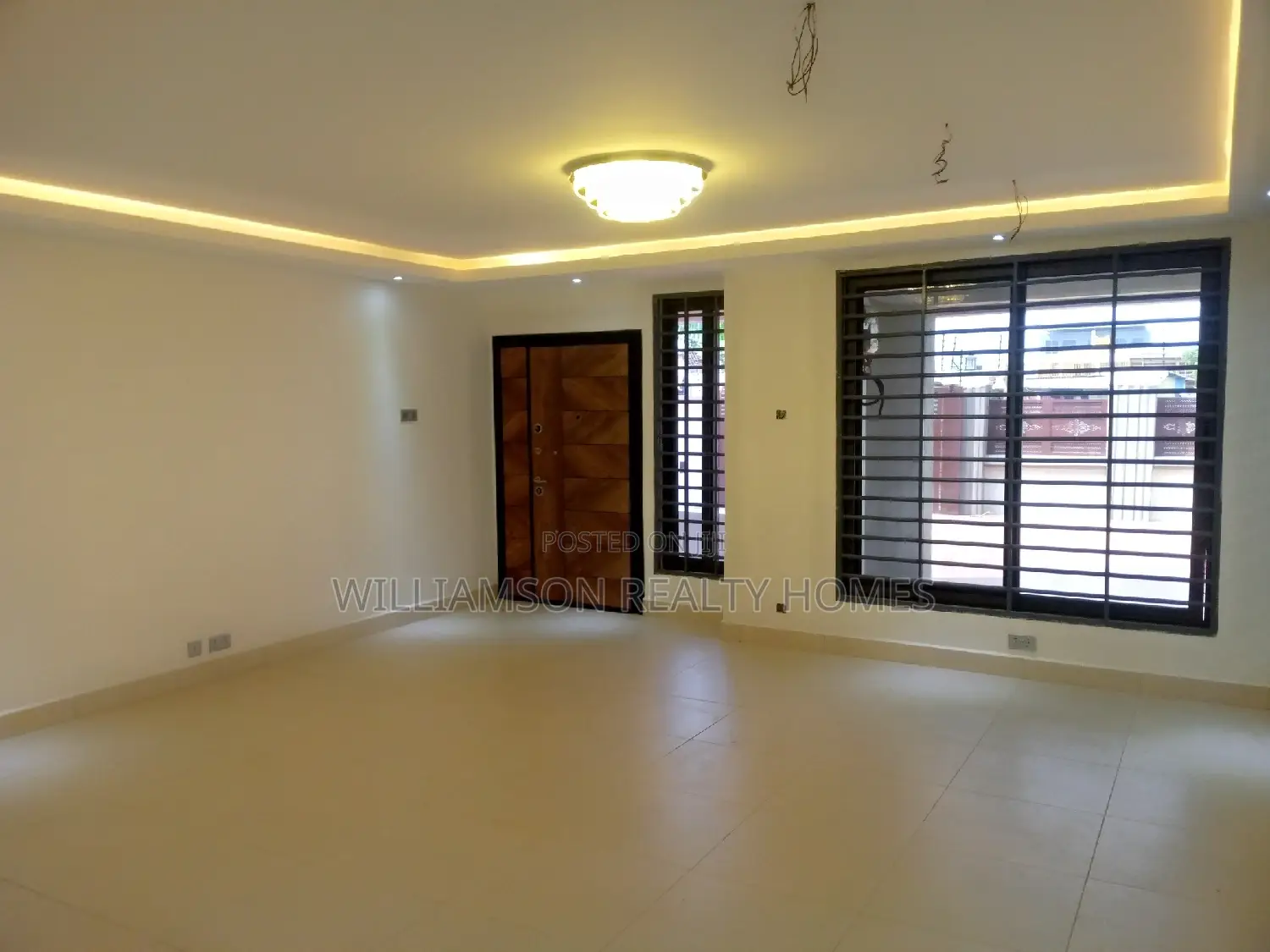 5bdrm House in Hfc Estate Area, for sale