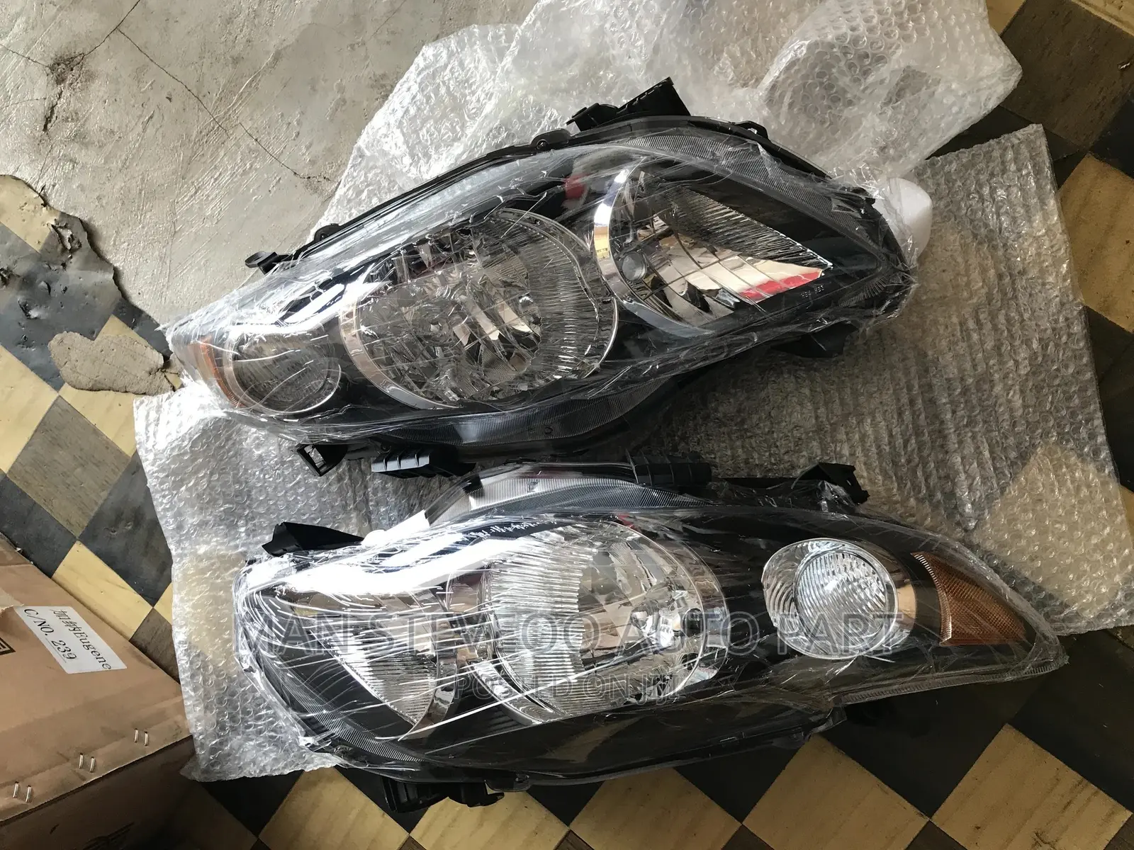 Toyota Corolla Heard Light 2009 Black(Pair)