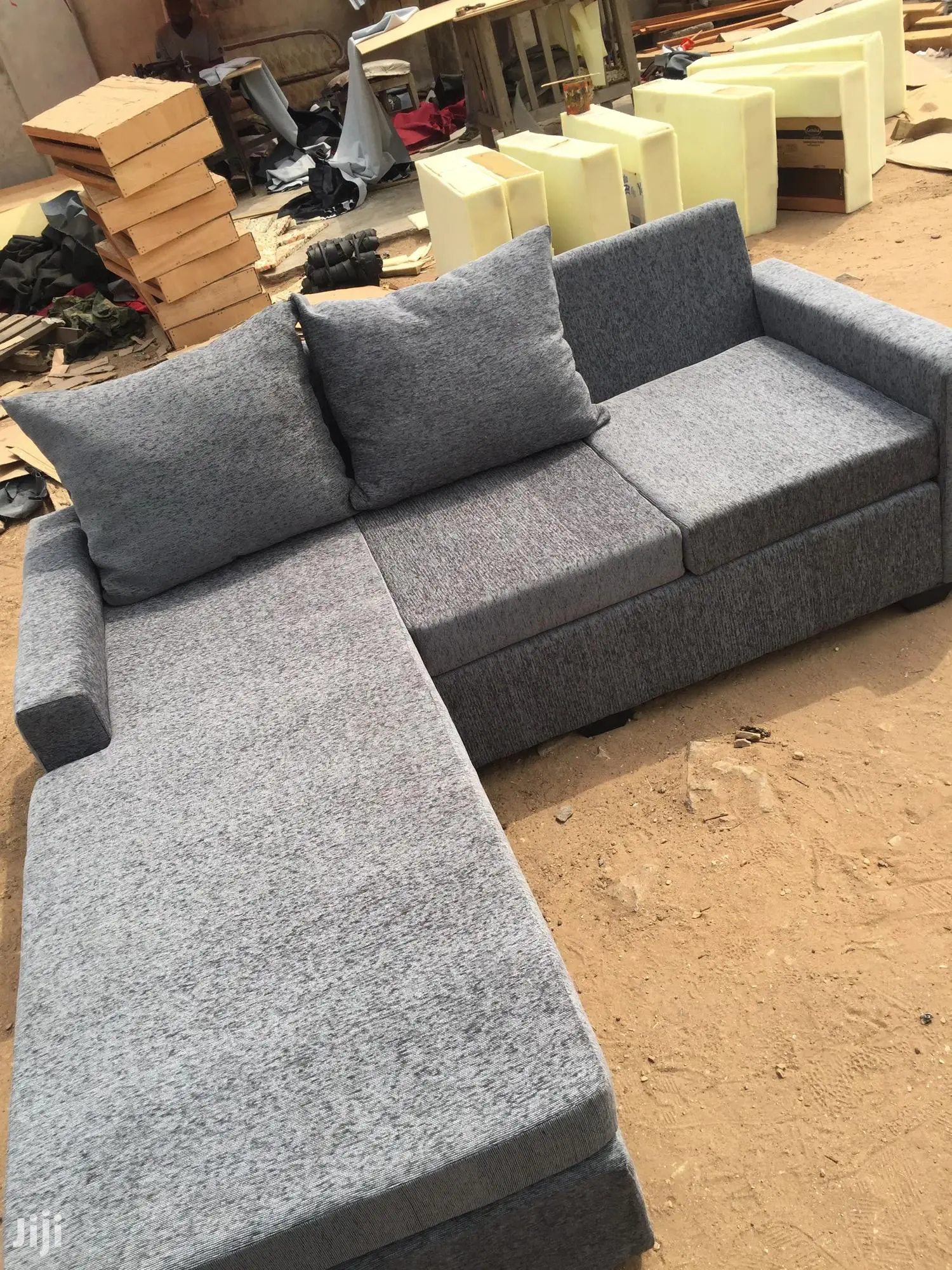 New<>Made With High Quality Fabric Ash Color L Shaped Sofa