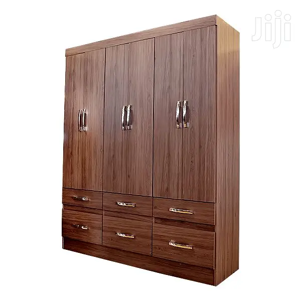 Wooden Wardrobe Uniquely Designed (6 DOORS)