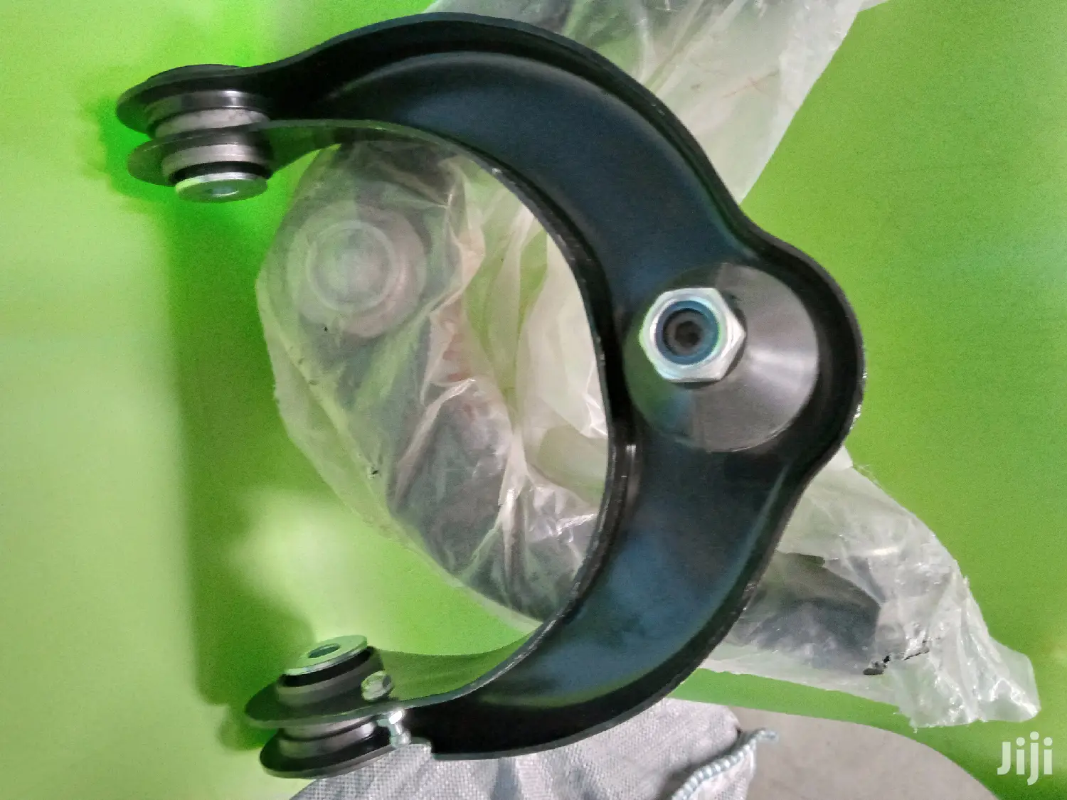 Jeep/ Grand Cherokee Front Upper Arm