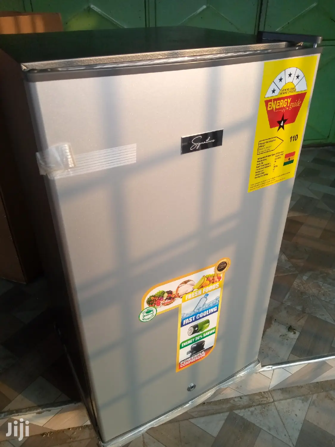 Signature Table Top Fridge(4 Stars)