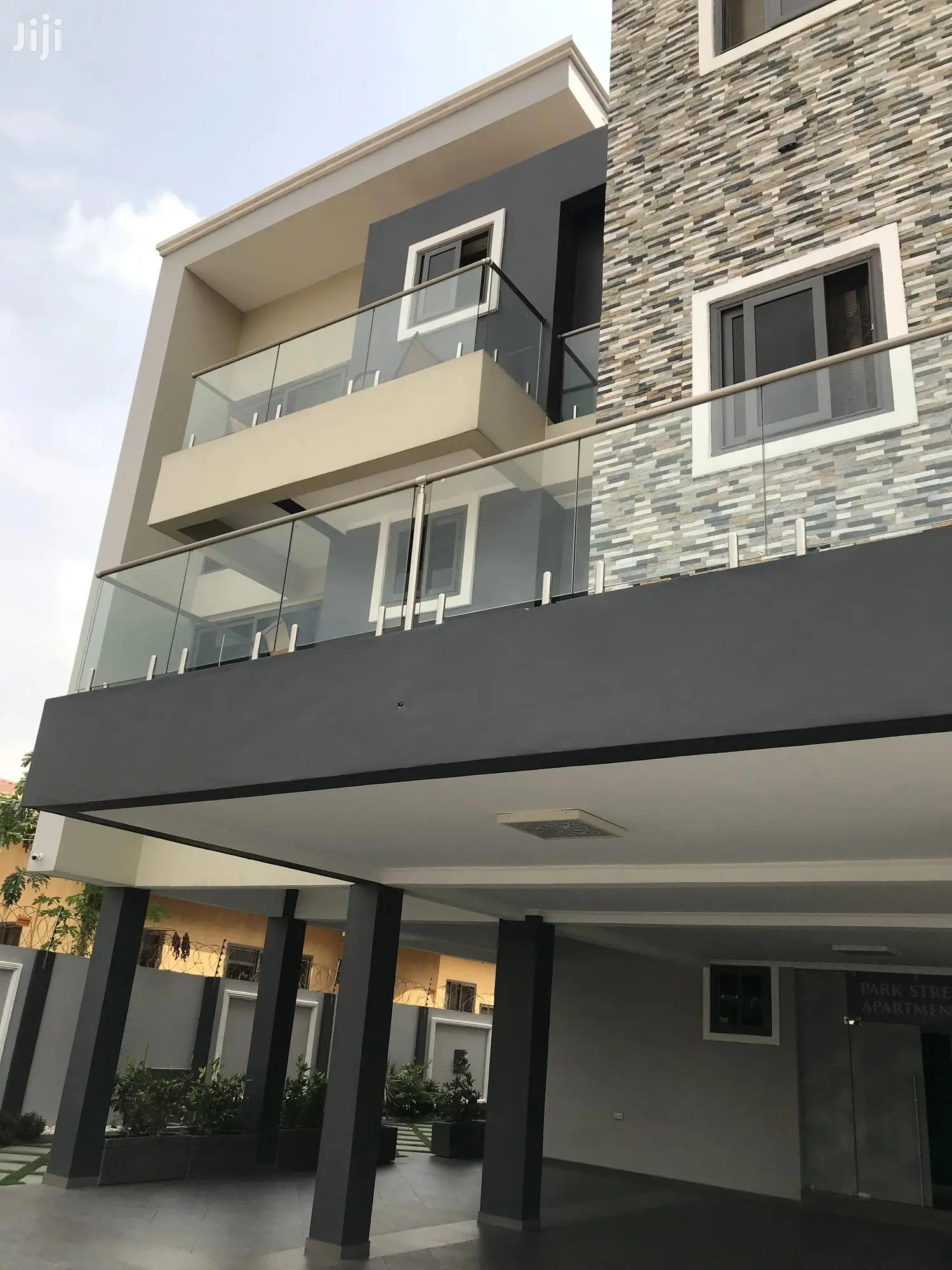 Fully Furnished 2 Bedroom East Legon