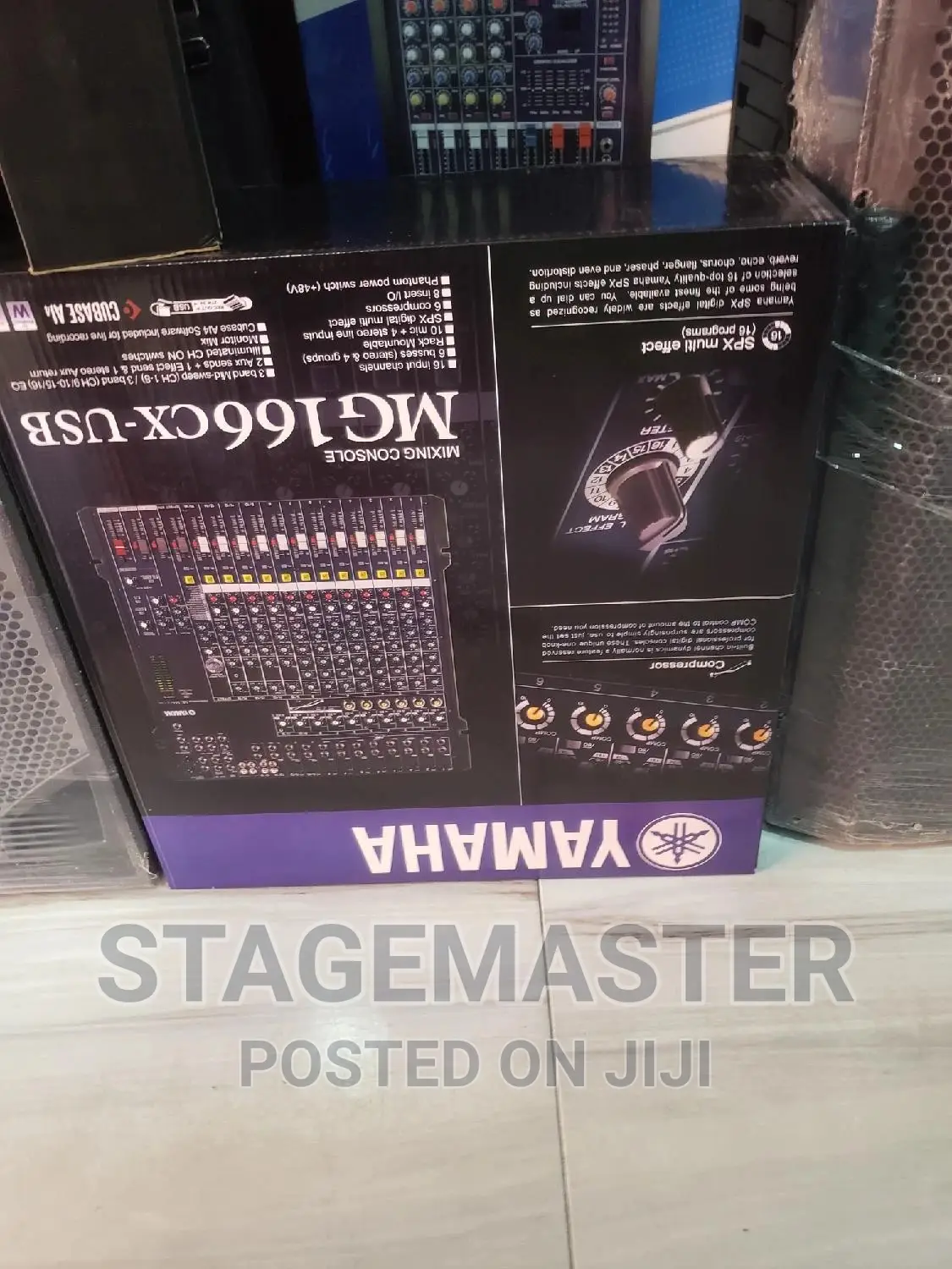 Yamaha Mg 16 Console Mixer. (Adaptor Type)