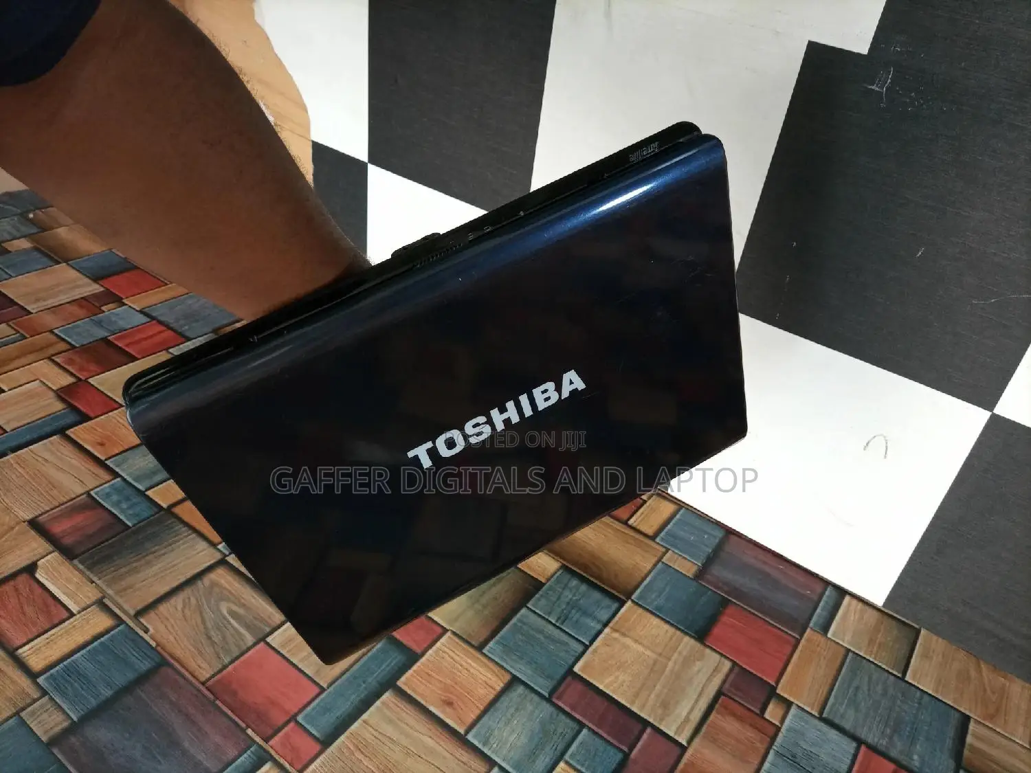 New Laptop Toshiba Satellite A350 4GB Intel Celeron HDD 160GB