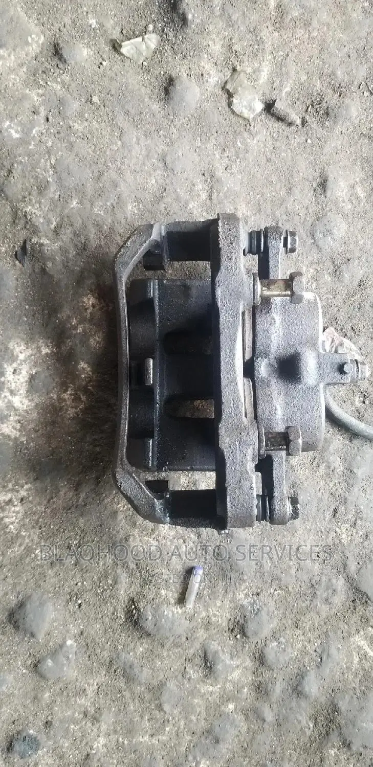 Nissan Hardbody CALIPERS PAIR Available
