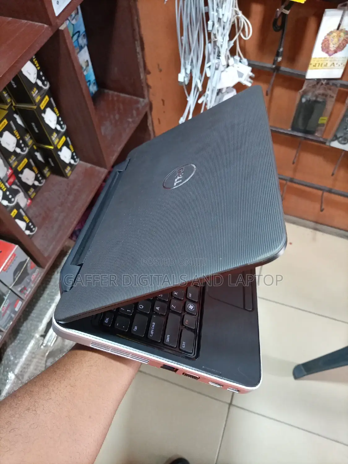 New Laptop Dell Inspiron 14 7000 8GB Intel Core I3 HDD 350GB