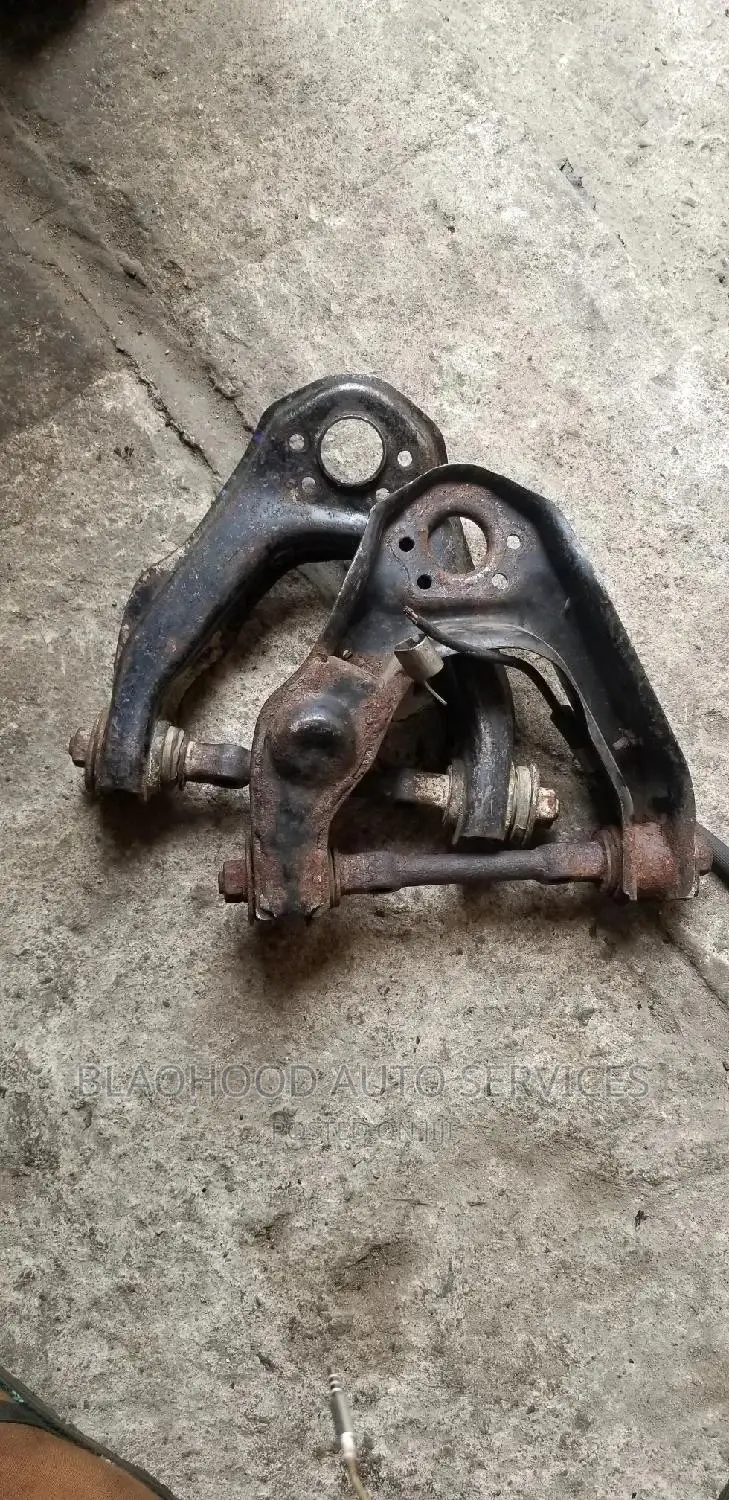 Nissan 4×4 Pickup(Old Type) Upper Arm Available