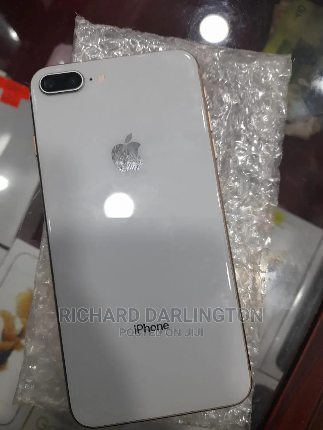 Apple iPhone 8 Plus 64 GB White