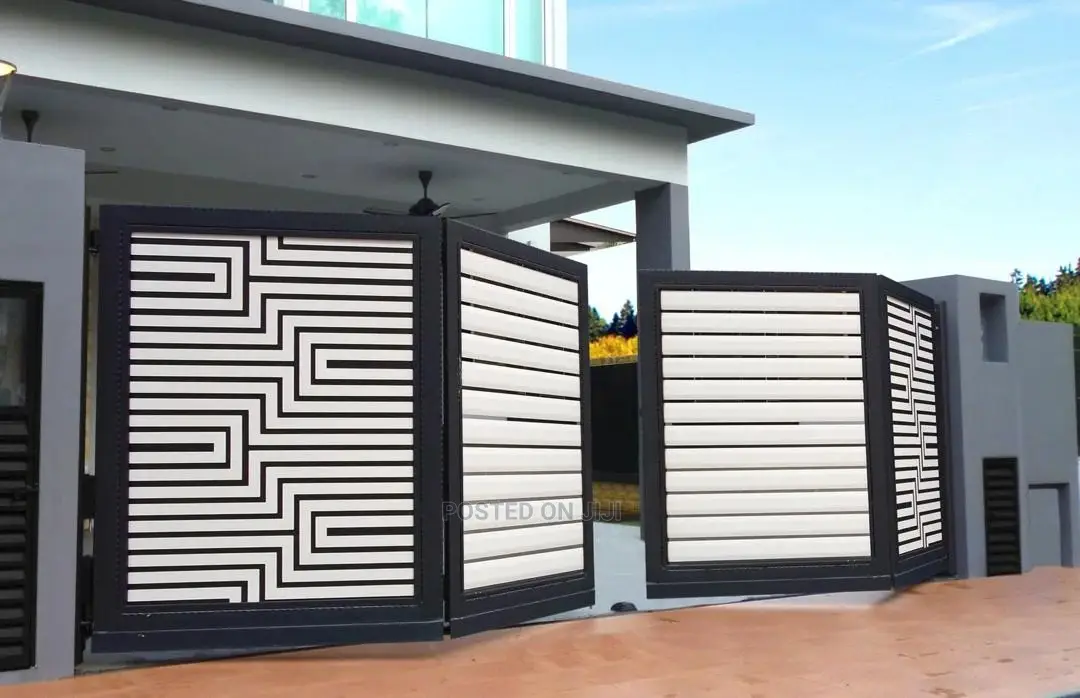 Metal 14 Feet×7 Ft Push/Sliding Gates