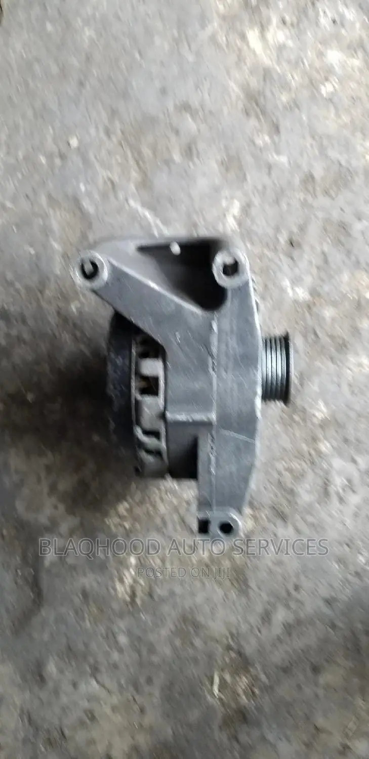 Ford Escape 2005 Alternator Available