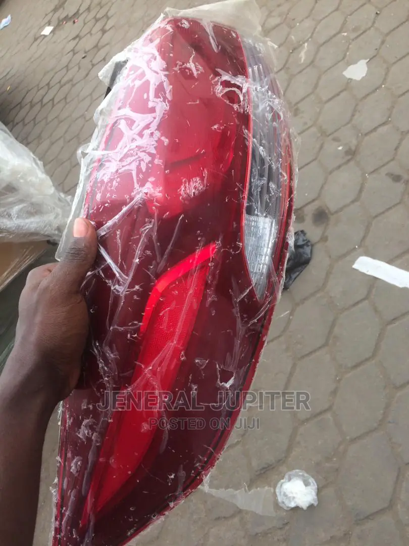 Hyundai Elantra 2016/17 Tail Light One.