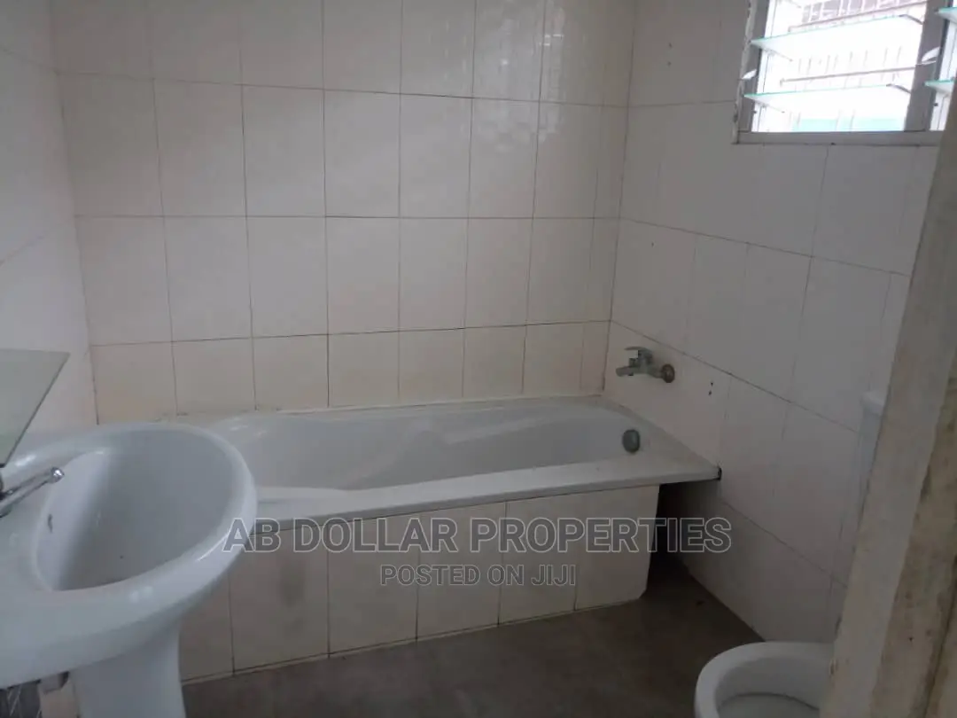 Furnished 3bdrm House in Baatsona Total for rent