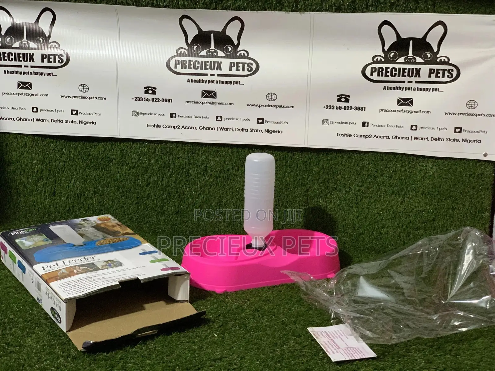 Dual Pet Feeder