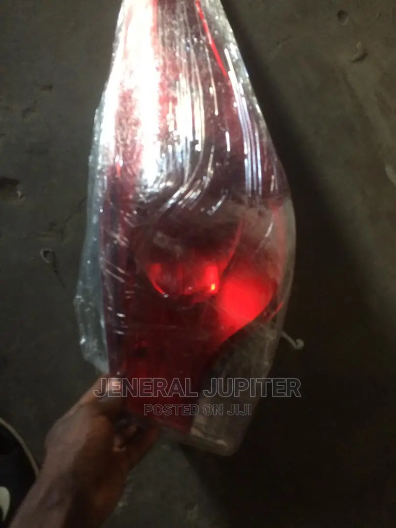 Hyundai Elantra 2012/14 Tail Light Available.