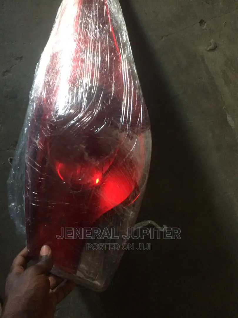 Hyundai Elantra 2012/14 Tail Light Available.