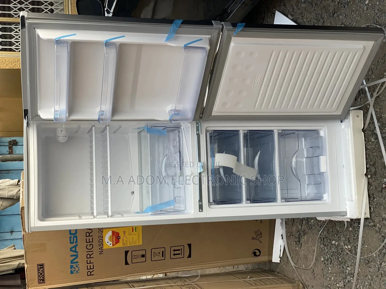 Very Durable 147 Litre Fridge With Bottom Freezer