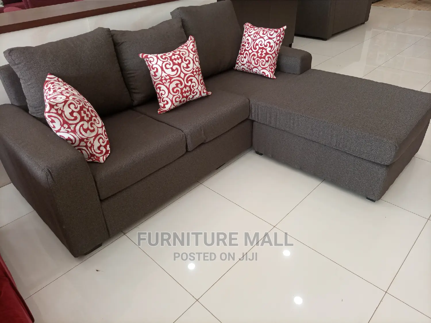 L Shaped Sofa. Payment On Delivery