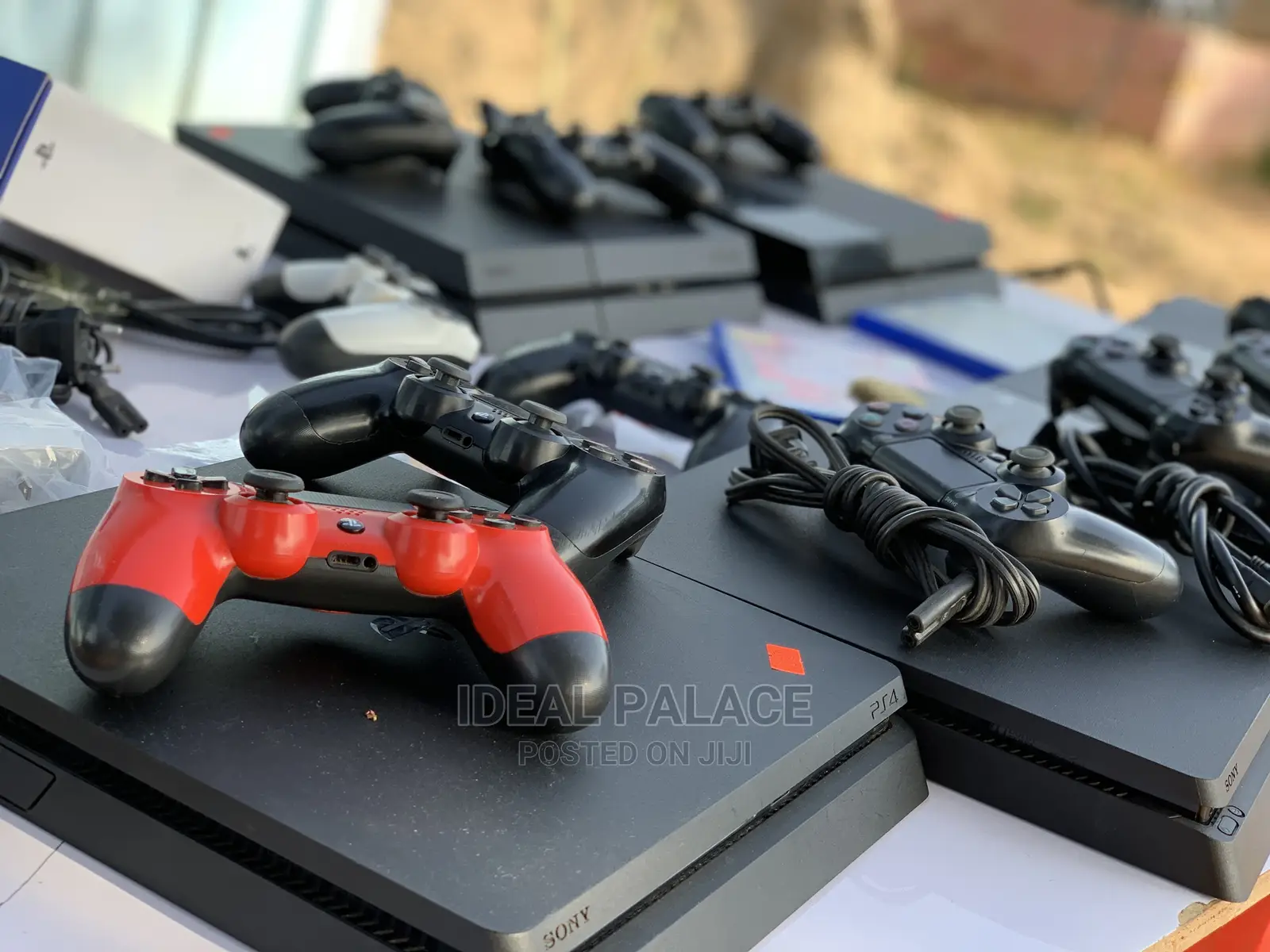 Playstation 4 Slim and Games