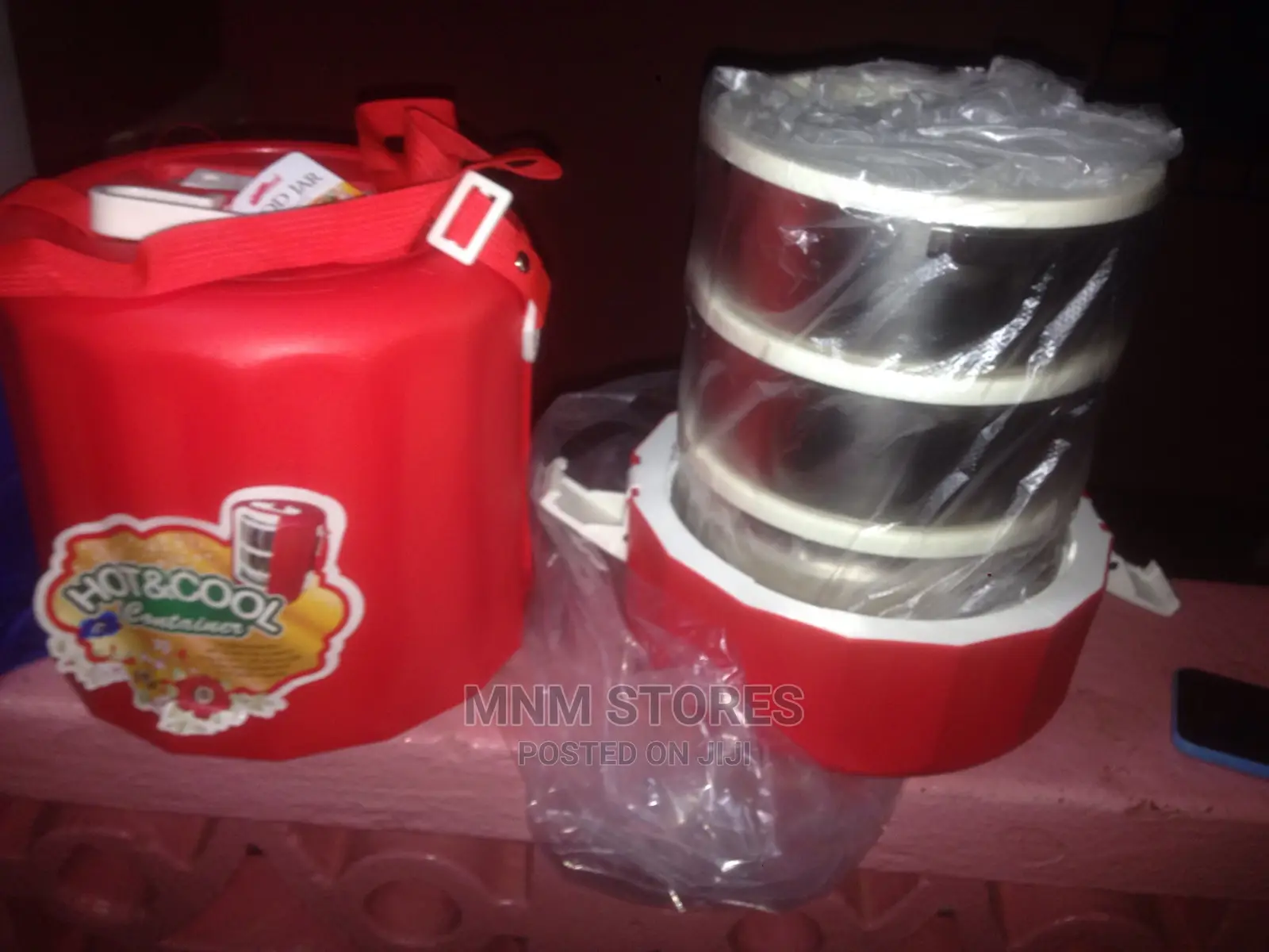 Hot/Cold Travel Lunch Box