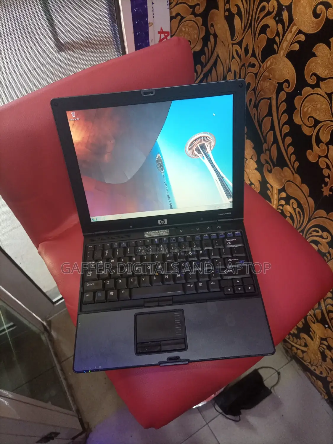 New Laptop HP Compaq 8510p 2GB Intel Core 2 Duo HDD 140GB