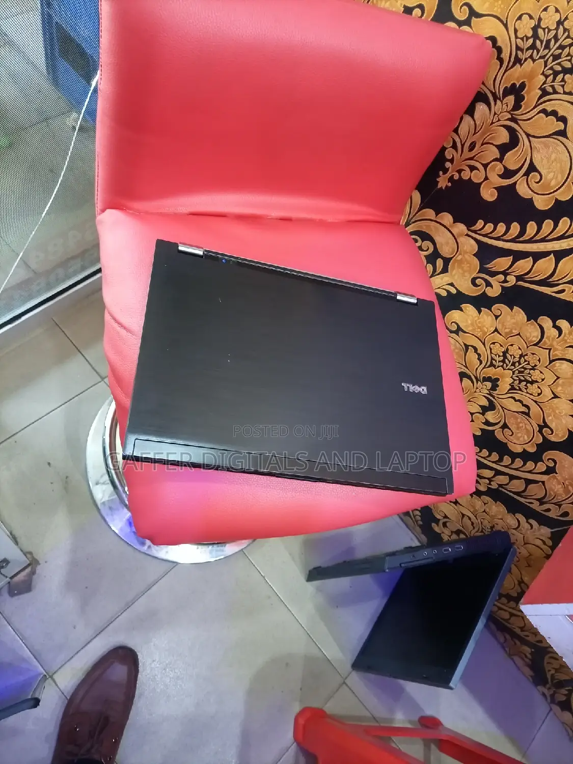 New Laptop Dell Latitude 15 5580 4GB Intel Core 2 Quad HDD 500GB
