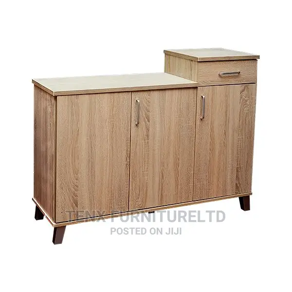 Kitchen Cabinet Wooden (3-Door)