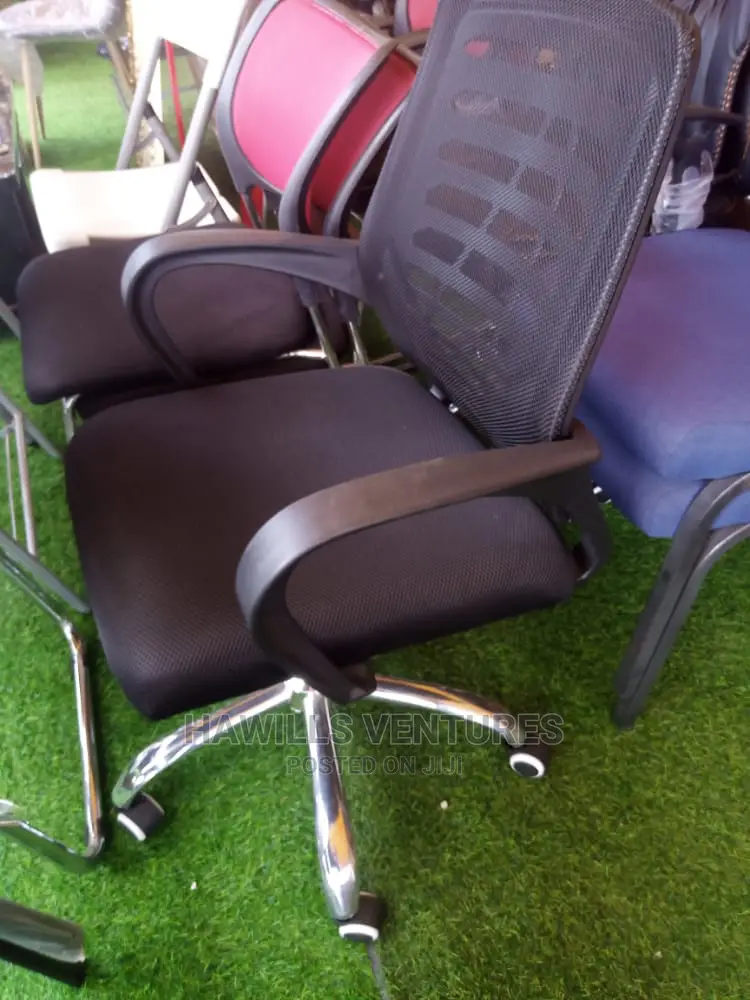 Rotatable Chair