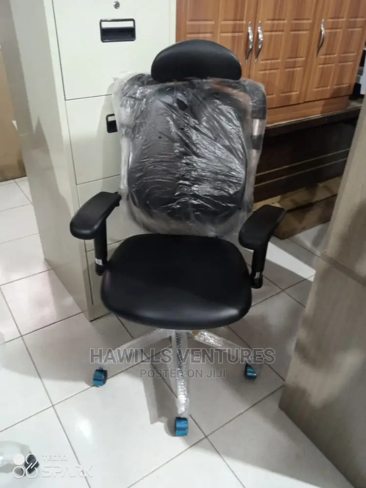 Relaxing Chair for Office