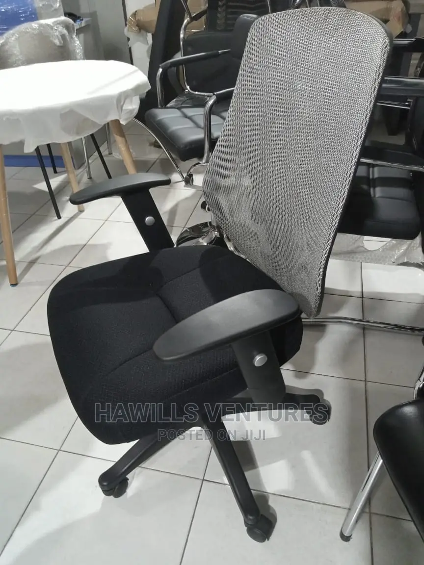 Height Adjustable Chair