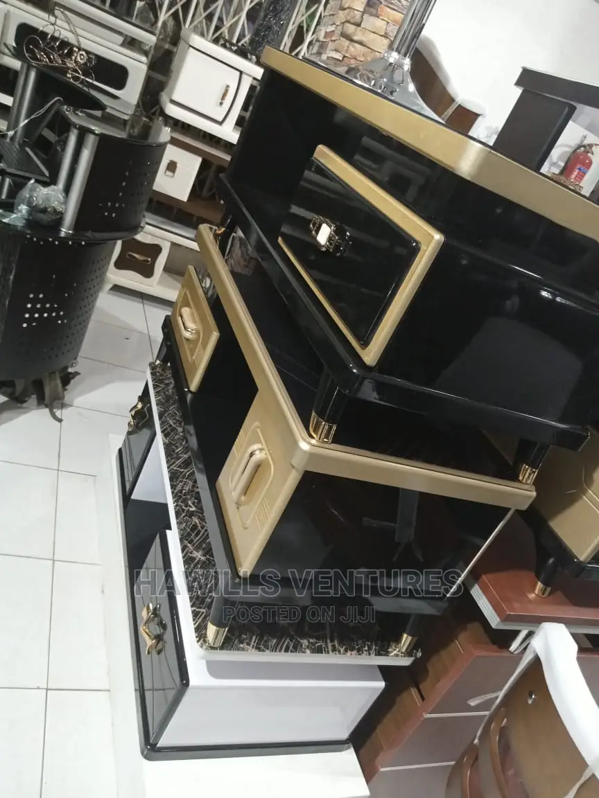 Living Room Table