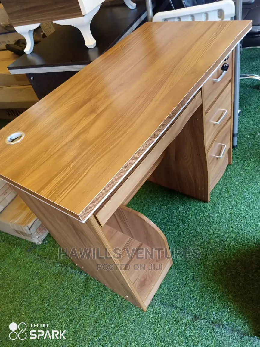 Wooden Office Table