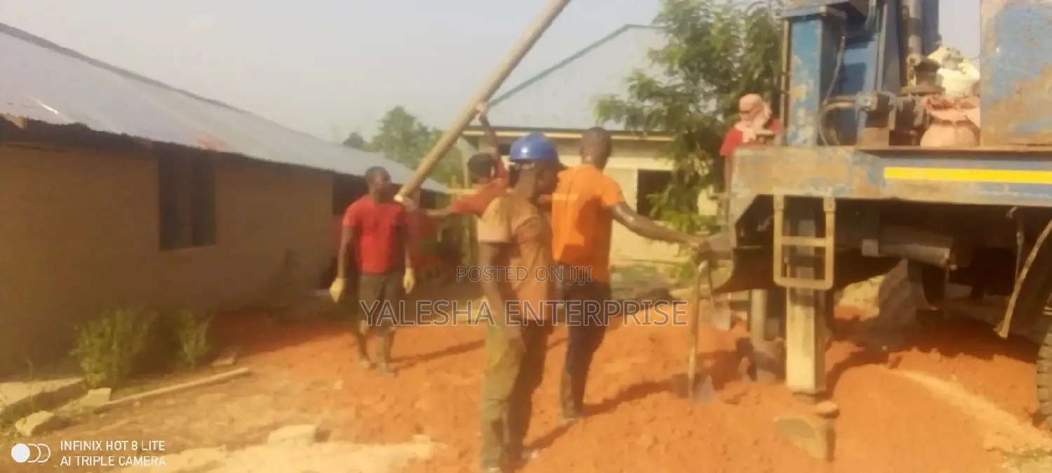 Professional Borehole Drillers.