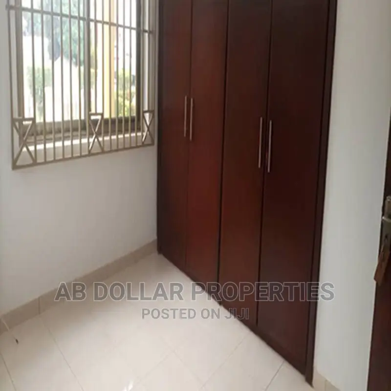 4 Bedroom House for Sale