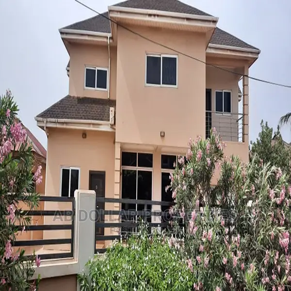5 Bedroom House for Rent