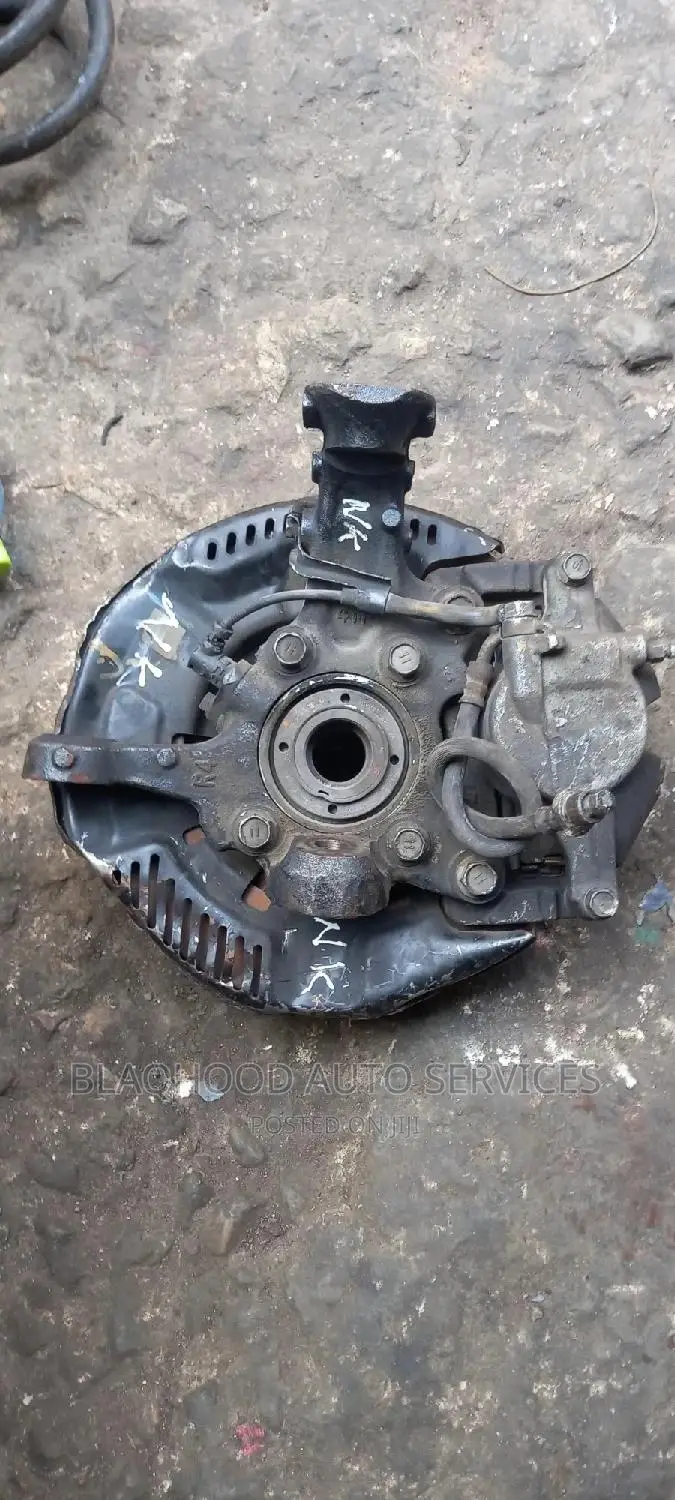 Toyota Haice/Stanbic Front Wheel Hub Pair Available