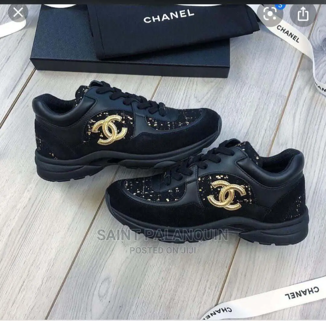 Channel Sneaker