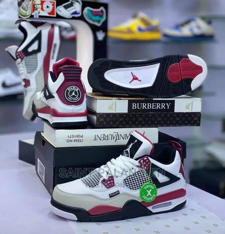 Nike Jordan 4