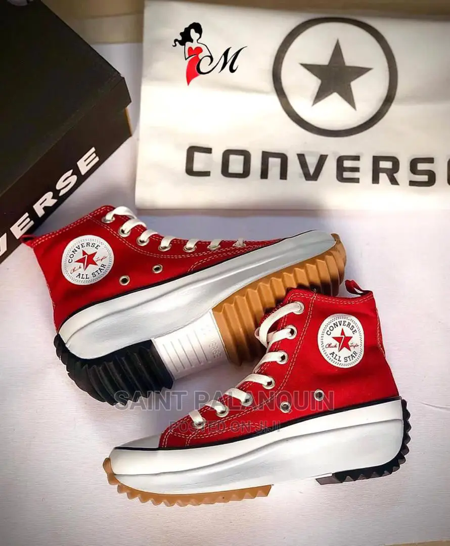 Chuck Taylor Converse