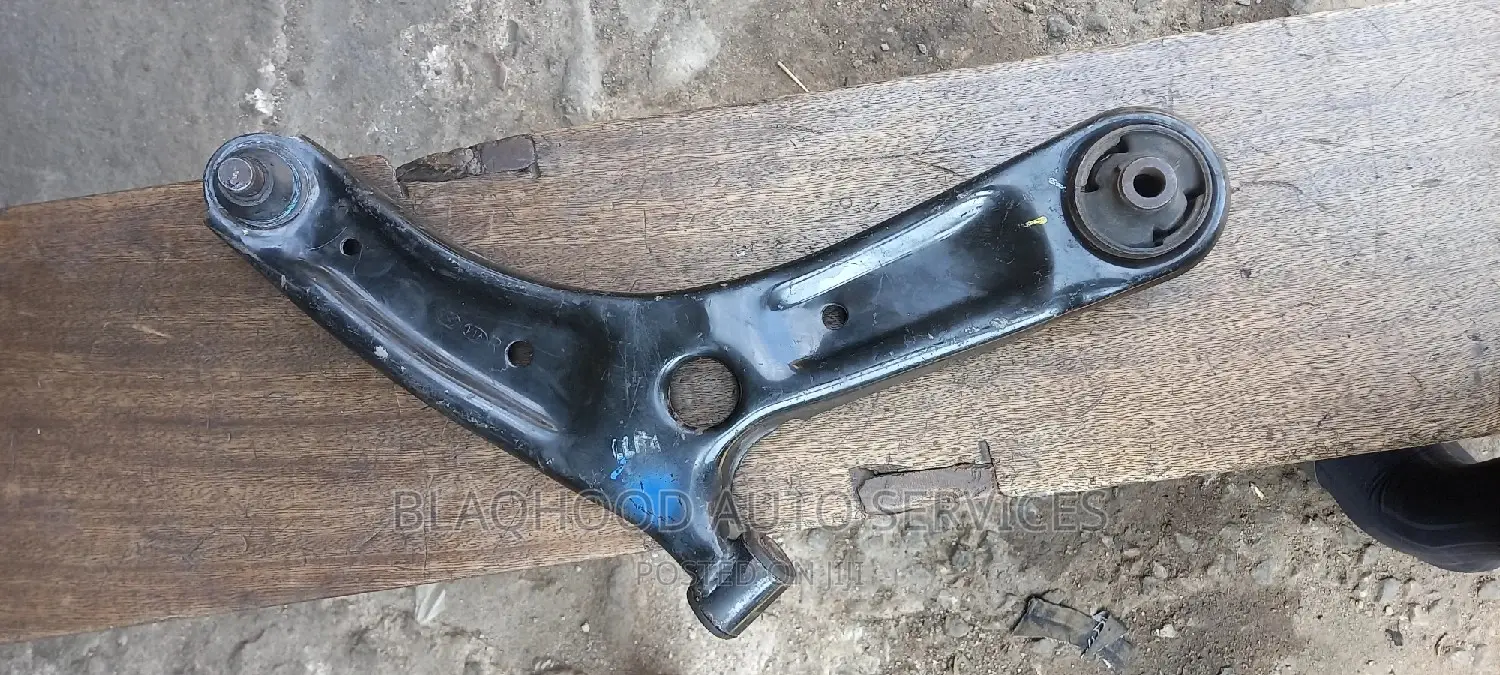 Kia Morning/Picanto 2013-2017 Lower Arm Pair Available